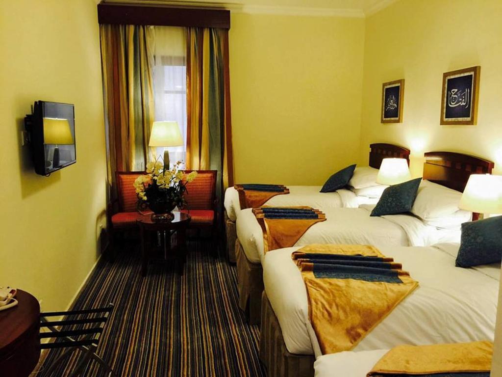 Al Eiman Al Qibla Hotel Medina Номер фото